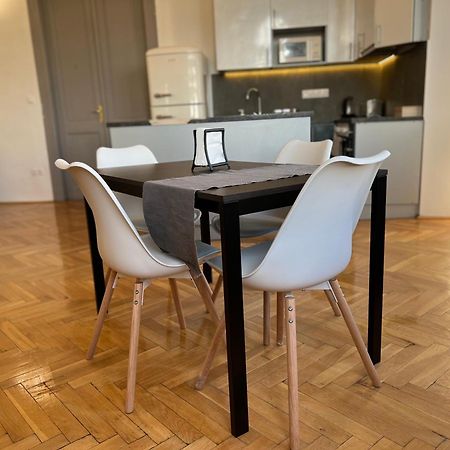 F14 Guesthouse Budapest Extérieur photo
